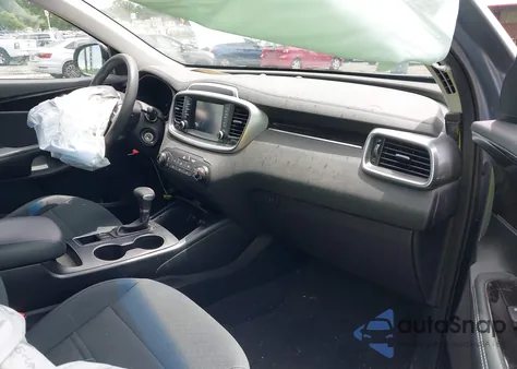 2020 Kia Sorento 2.4L Lx z USA, uszkodzony, nr VIN 5XYPG4A39LG652818